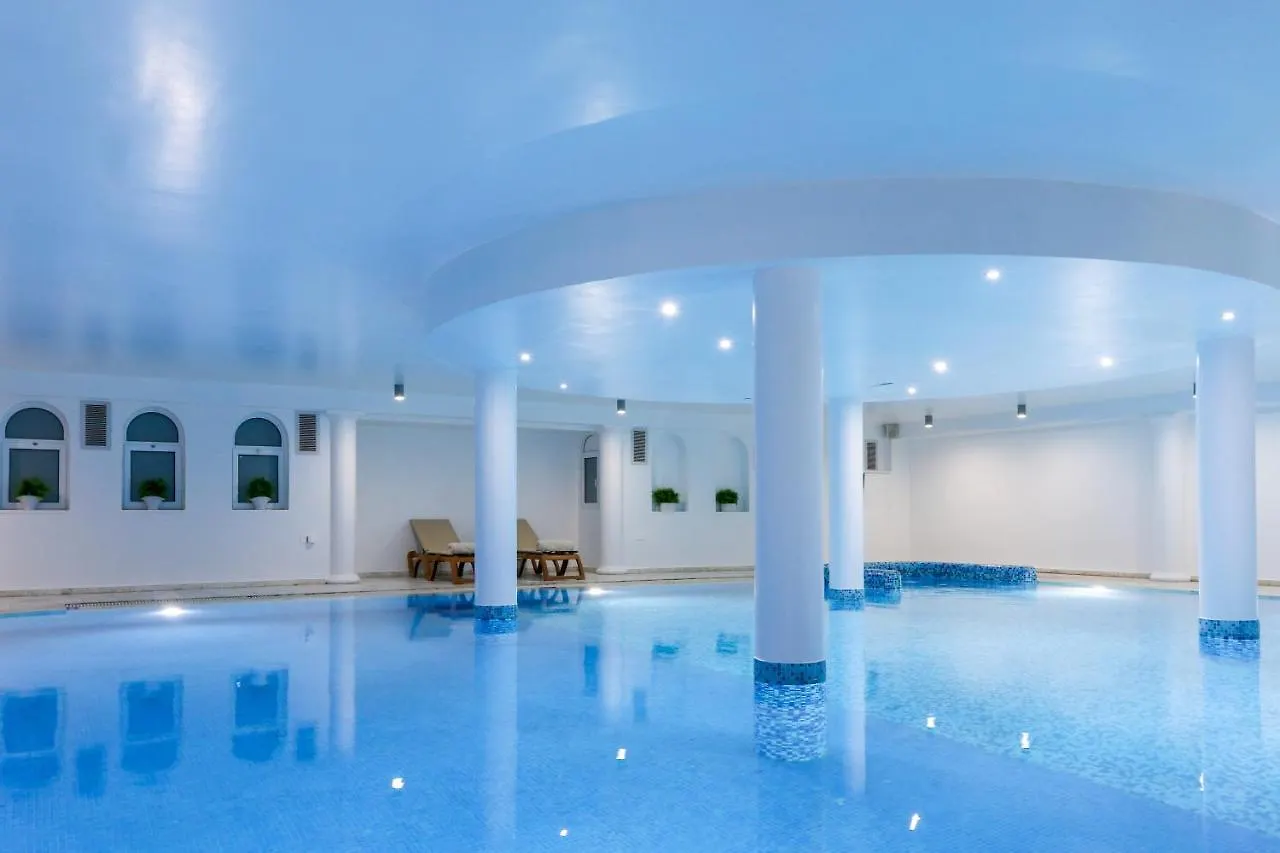 Golden Bay Beach Hotel Larnaca