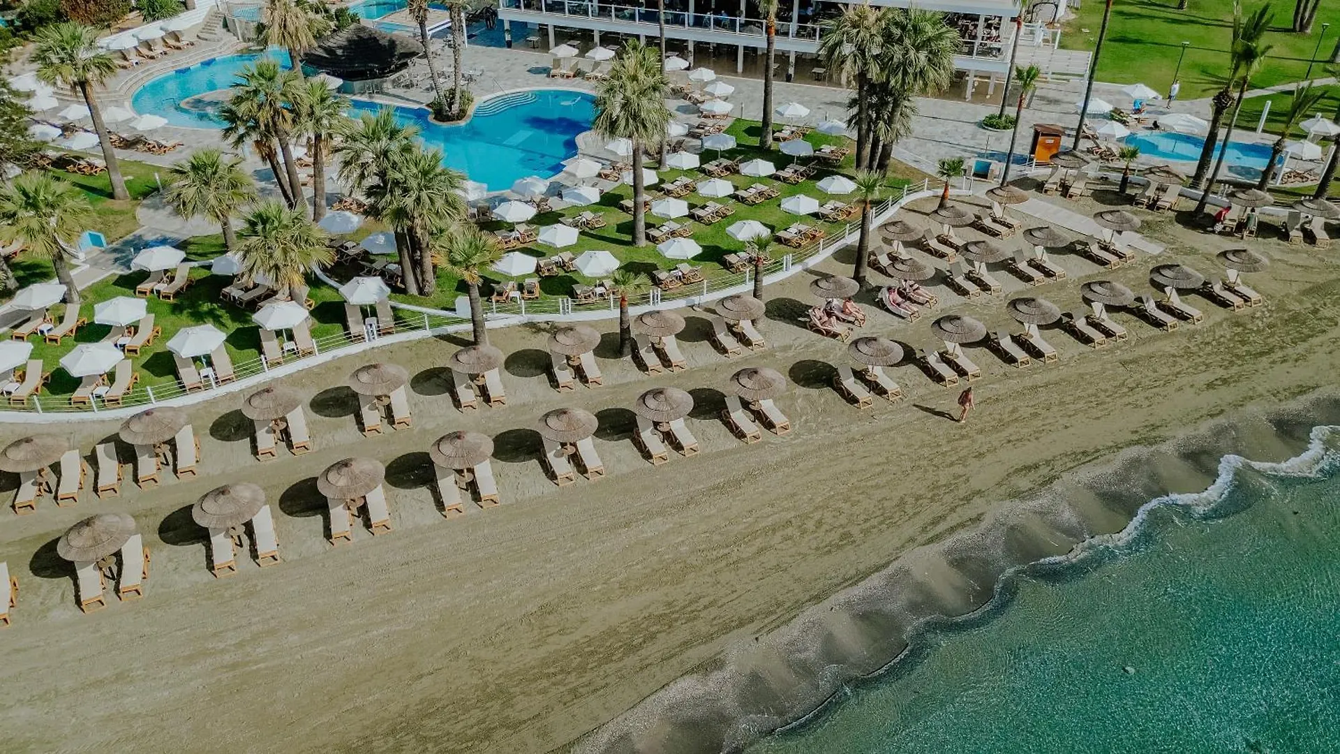 Golden Bay Beach Hotel Larnaca Resort