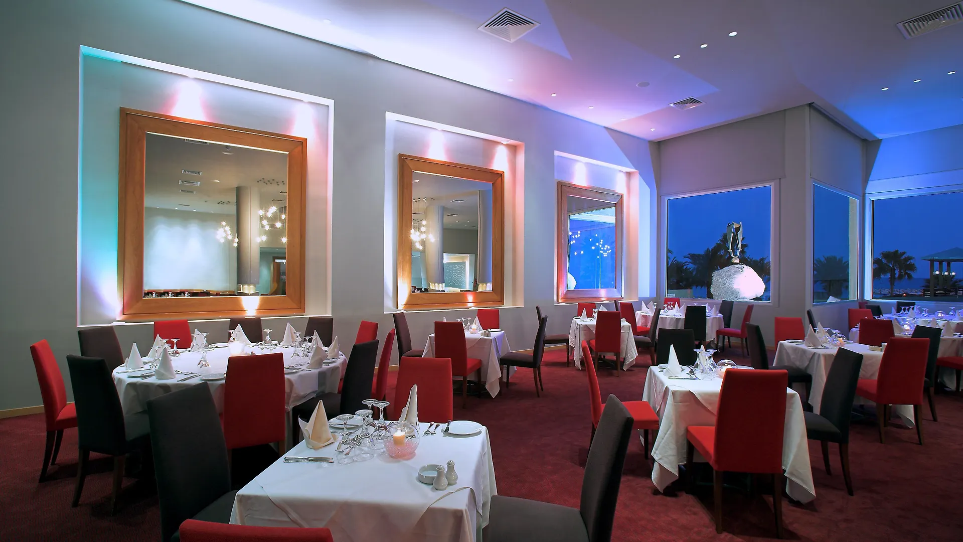Golden Bay Beach Hotel Larnaca Rezort